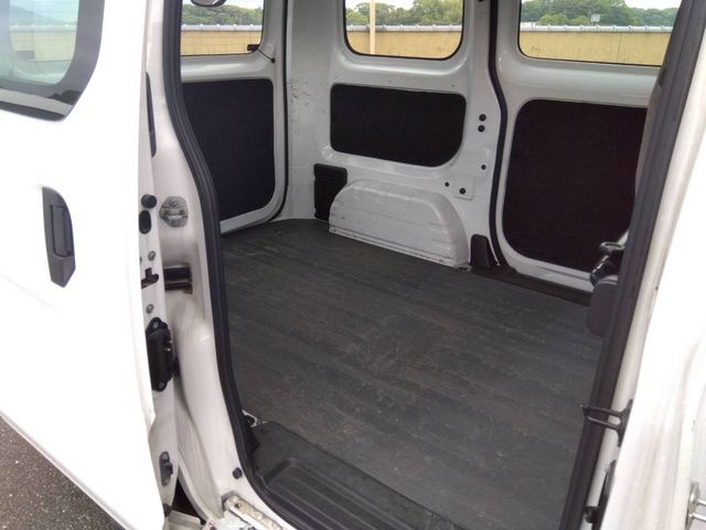 NISSAN NV200 VANETTE VAN 2018 Image 31