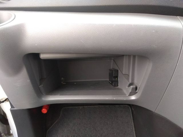 NISSAN NV200 VANETTE VAN 2018 Image 31