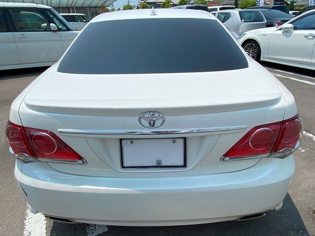 TOYOTA CROWN SEDAN 2012 Image 31