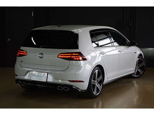 VOLKSWAGEN GOLF R 2018 Image 31
