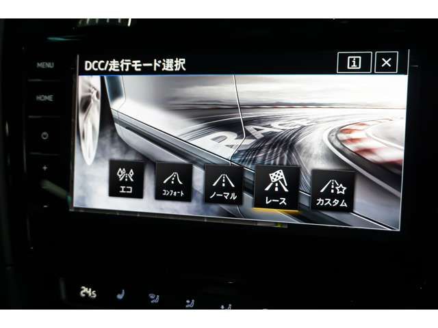 VOLKSWAGEN GOLF R 2018 Image 31