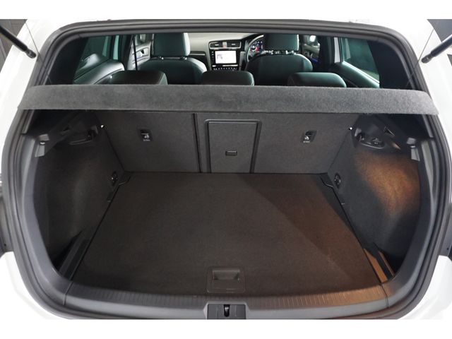 VOLKSWAGEN GOLF R 2018 Image 31