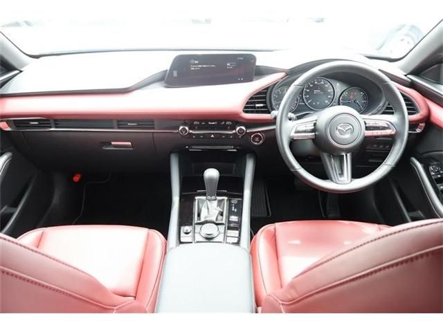 MAZDA 3 FASTBACK 2022 Image 31