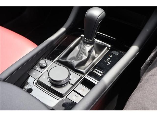 MAZDA 3 FASTBACK 2022 Image 31