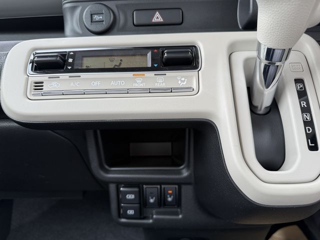 SUZUKI WAGON R SMILE 2024 Image 31