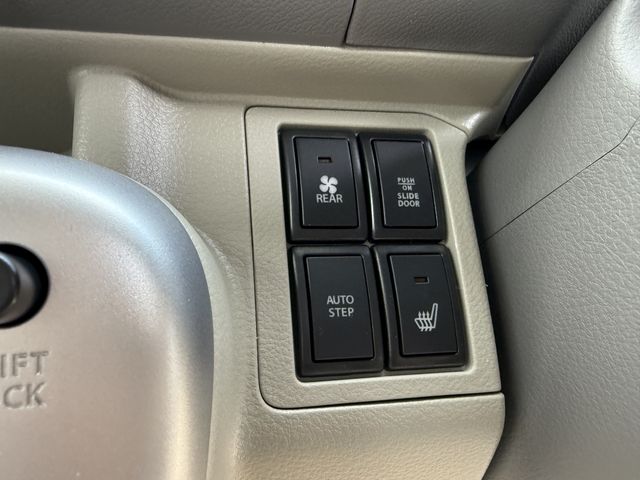 SUZUKI WAGON R SMILE 2024 Image 31