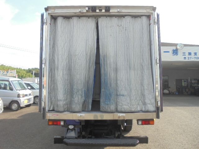 MITSUBISHI CANTER 2018 Image 31