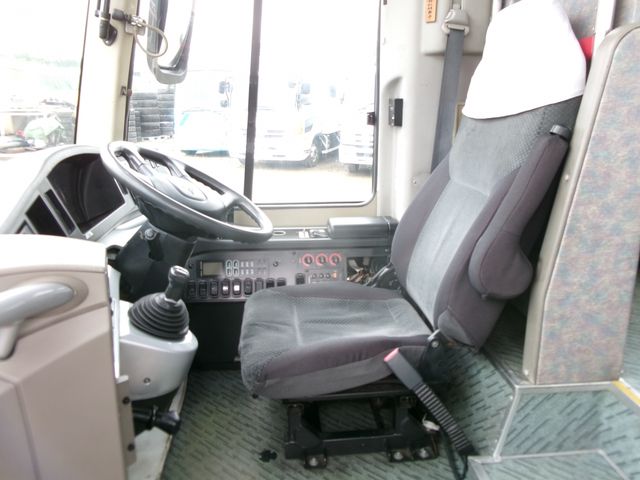 MITSUBISHI FUSOU AERO ACE 2008 Image 31