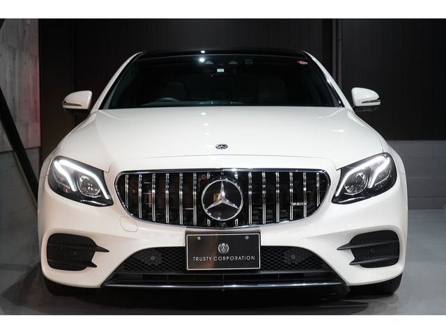 MERCEDES BENZ E CLAS 2018 Image 31