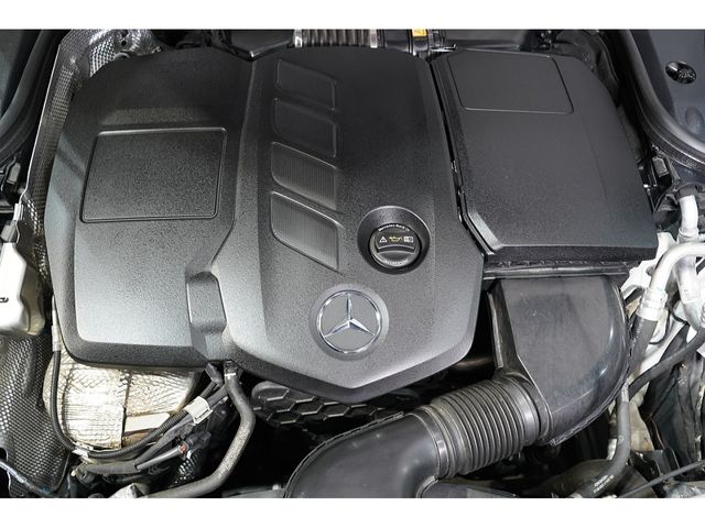 MERCEDES BENZ E CLAS 2018 Image 31