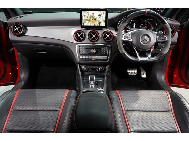 AMG CLA CLASS 2016 Image 31