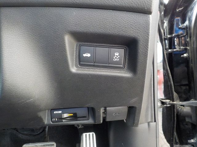 NISSAN SKYLINE 2019 Image 31