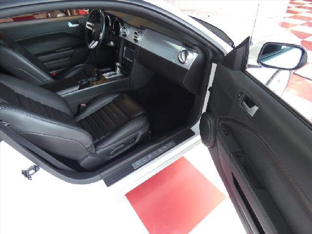 FORD MUSTANG 2008 Image 31