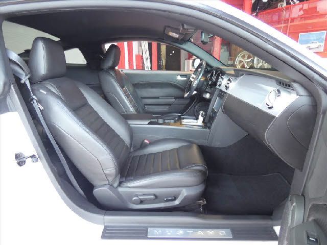 FORD MUSTANG 2008 Image 31