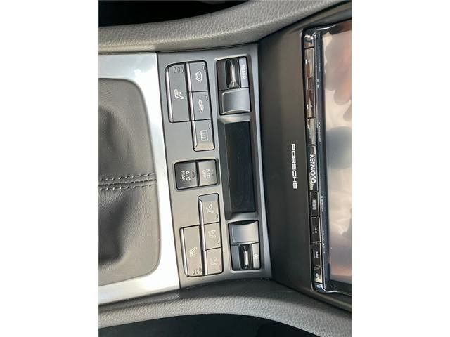 PORSCHE BOXSTER 2015 Image 31