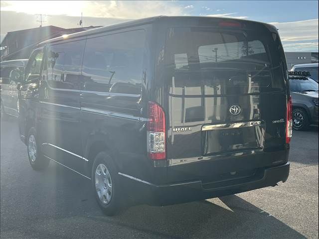 TOYOTA HIACE VAN 4WD 2019 Image 31