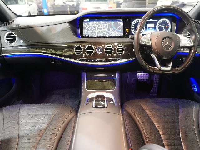 MERCEDES BENZ S CLAS 2015 Image 31