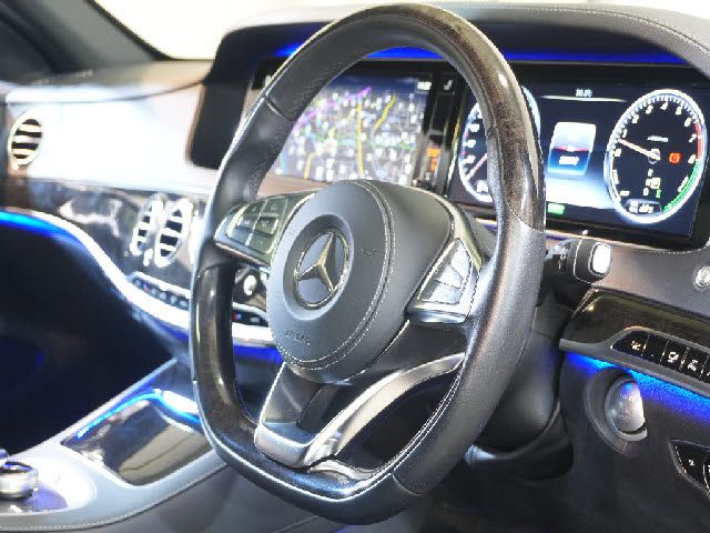 MERCEDES BENZ S CLAS 2015 Image 31