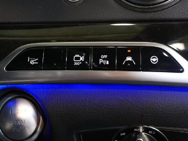 MERCEDES BENZ S CLAS 2015 Image 31