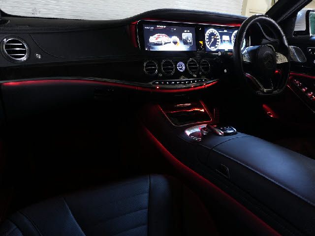 MERCEDES BENZ S CLAS 2015 Image 31