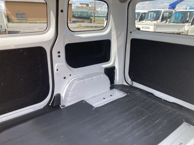 NISSAN NV200 VANETTE VAN 4W 2020 Image 31