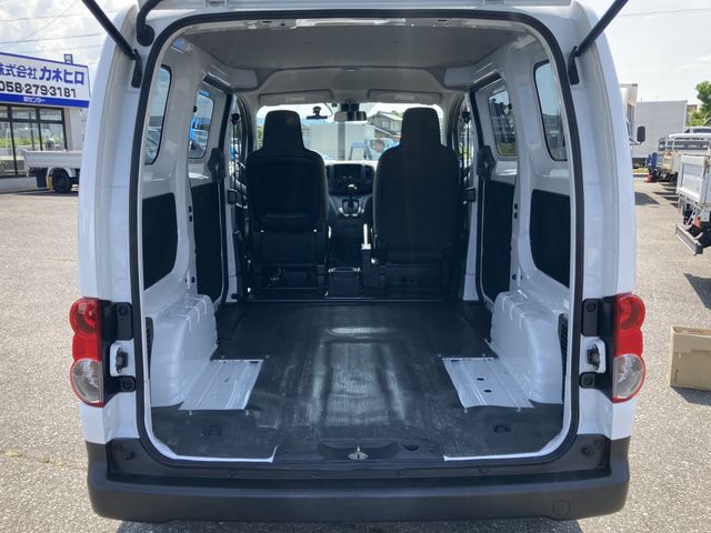 NISSAN NV200 VANETTE VAN 4W 2020 Image 31