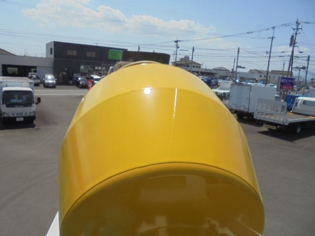 ISUZU GIGA 2004 Image 31