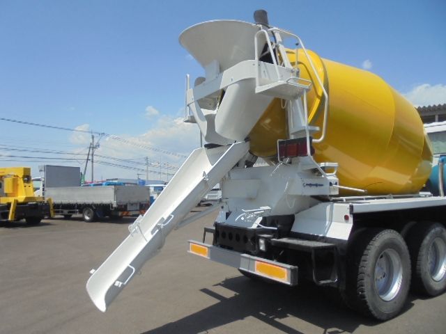 ISUZU GIGA 2004 Image 31