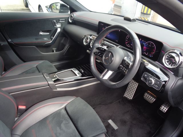 MERCEDES BENZ CLA CL 2023 Image 31