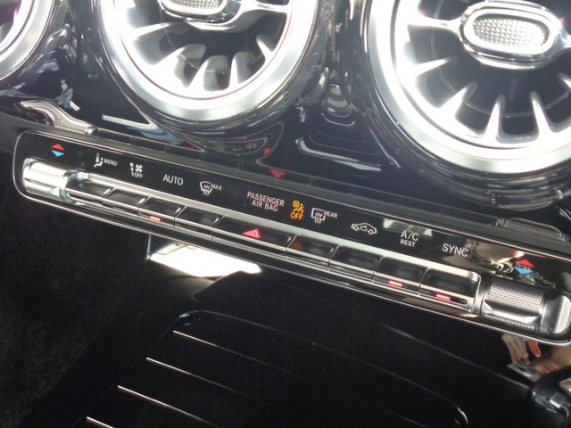 MERCEDES BENZ CLA CL 2023 Image 31