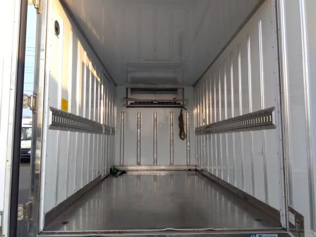 ISUZU ELF 2014 Image 31