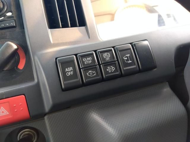 ISUZU ELF 2014 Image 31