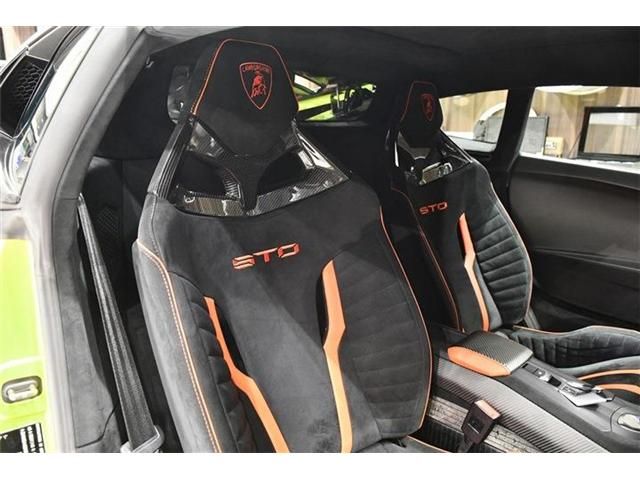 LAMBORGHINI HURACAN 2023 Image 31