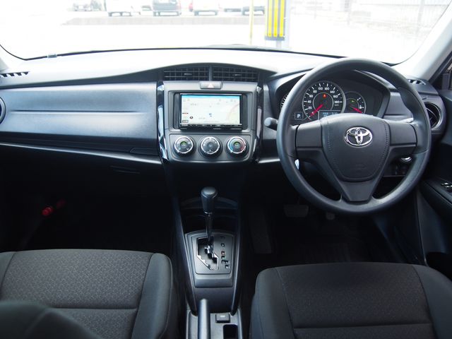 TOYOTA COROLLA AXIO 4WD 2023 Image 31