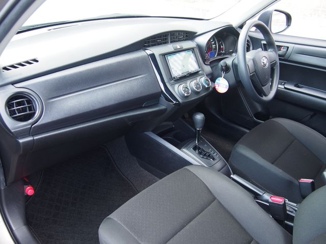 TOYOTA COROLLA AXIO 4WD 2023 Image 31