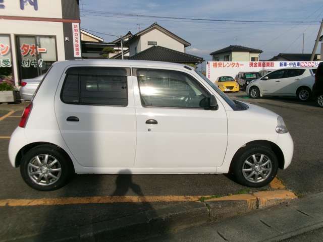 DAIHATSU ESSE 2009 Image 31