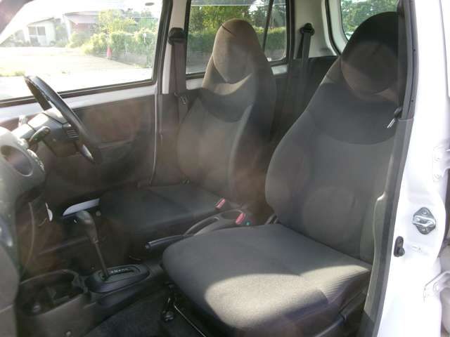 DAIHATSU ESSE 2009 Image 31