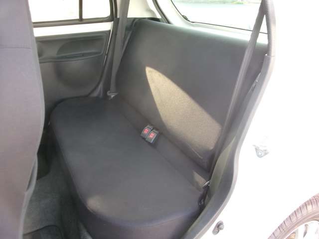 DAIHATSU ESSE 2009 Image 31