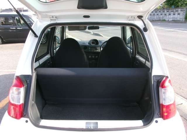 DAIHATSU ESSE 2009 Image 31