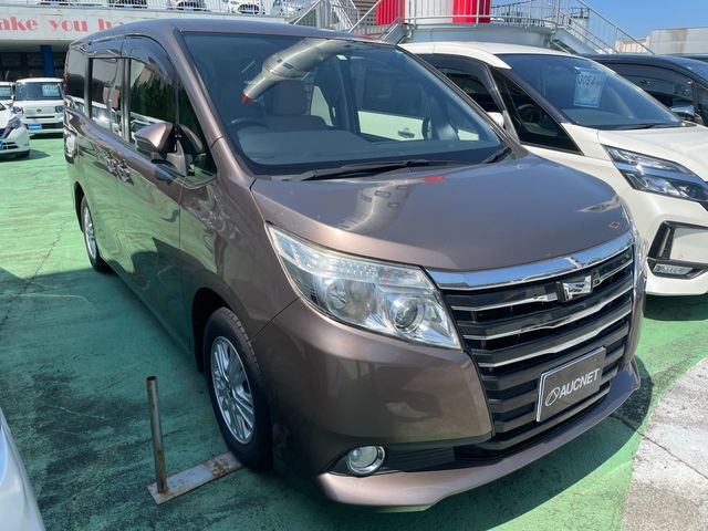 TOYOTA NOAH 2014 Image 31