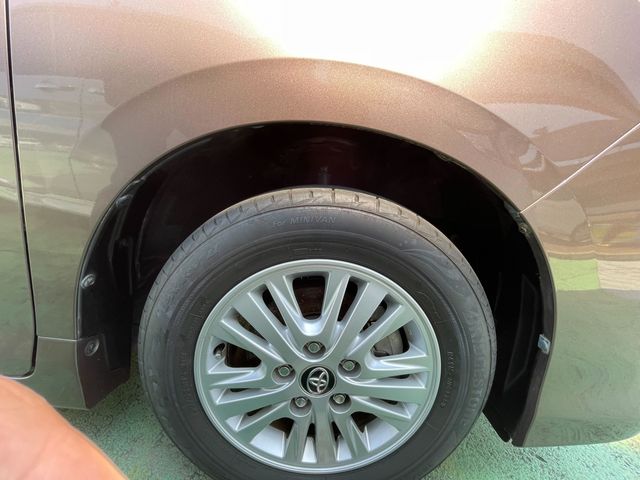 TOYOTA NOAH 2014 Image 31