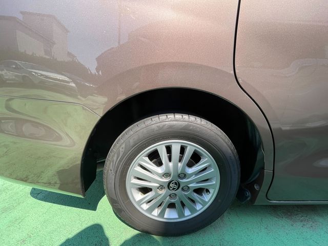 TOYOTA NOAH 2014 Image 31