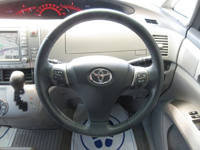 TOYOTA ESTIMA 2006 Image 31