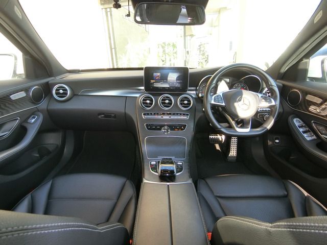 MERCEDES BENZ C CLAS 2015 Image 31