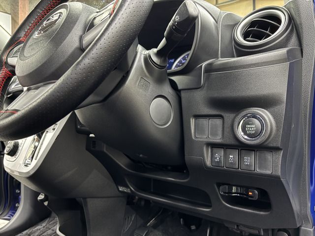 DAIHATSU CAST ACTIVA 2015 Image 31