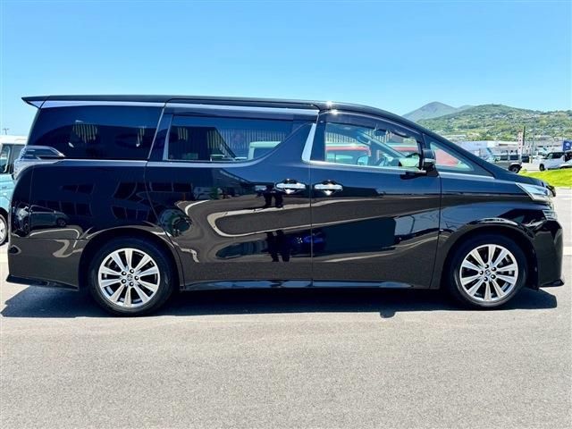 TOYOTA VELLFIRE 2017 Image 31