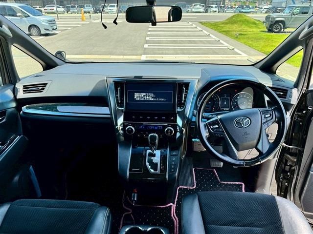 TOYOTA VELLFIRE 2017 Image 31