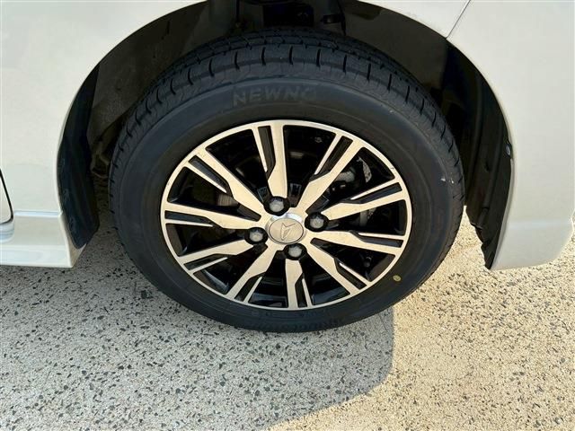 DAIHATSU TANTO CUSTOM 2016 Image 31