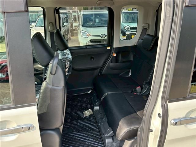 DAIHATSU TANTO CUSTOM 2016 Image 31