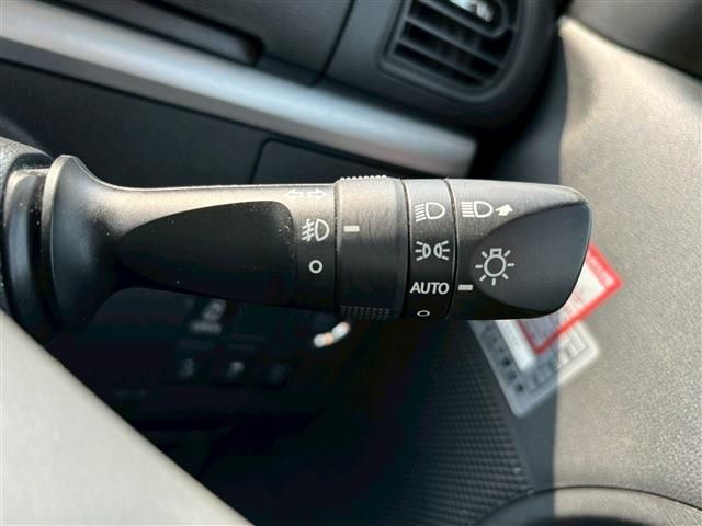 DAIHATSU TANTO CUSTOM 2016 Image 31